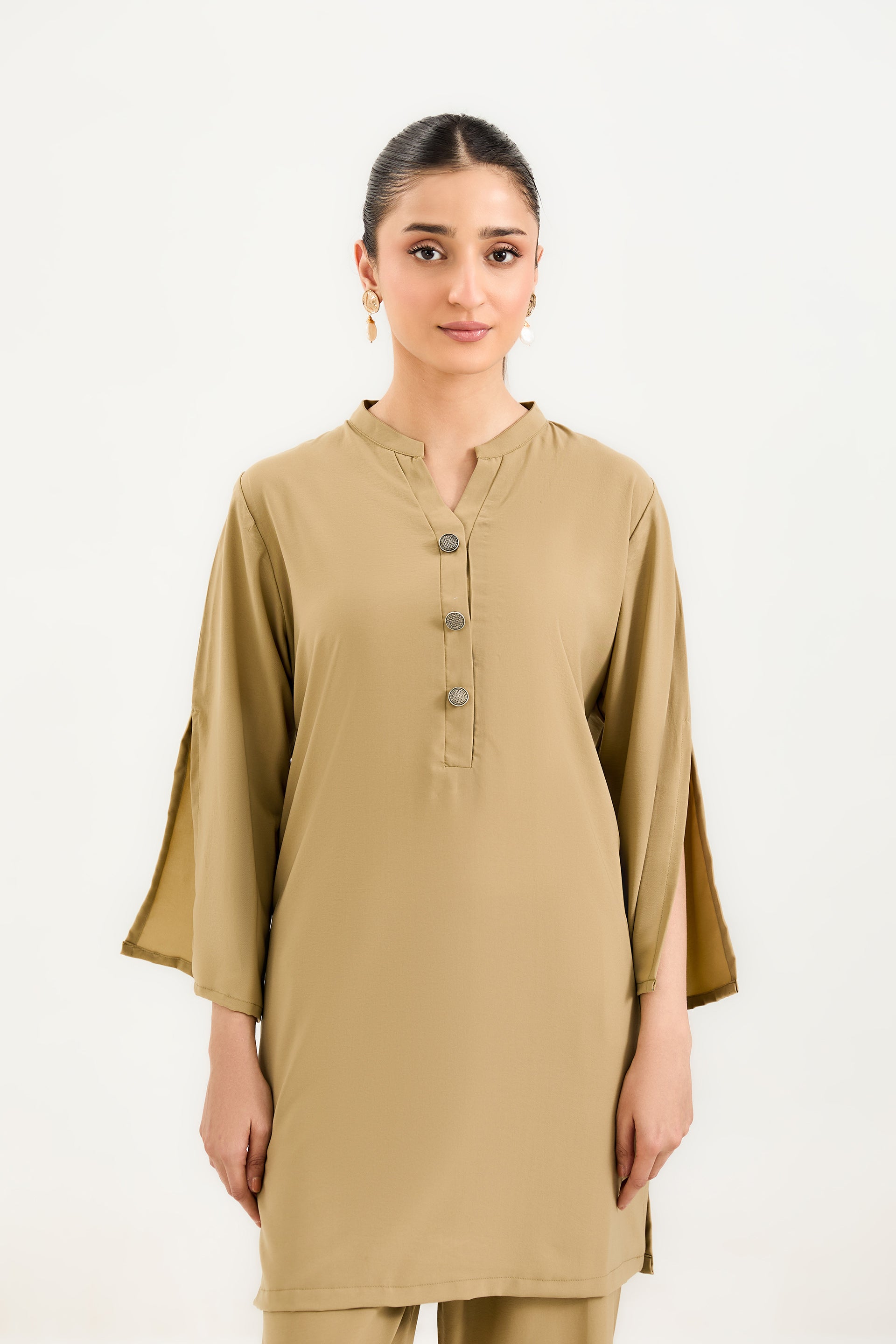 Minimalist Secondary image