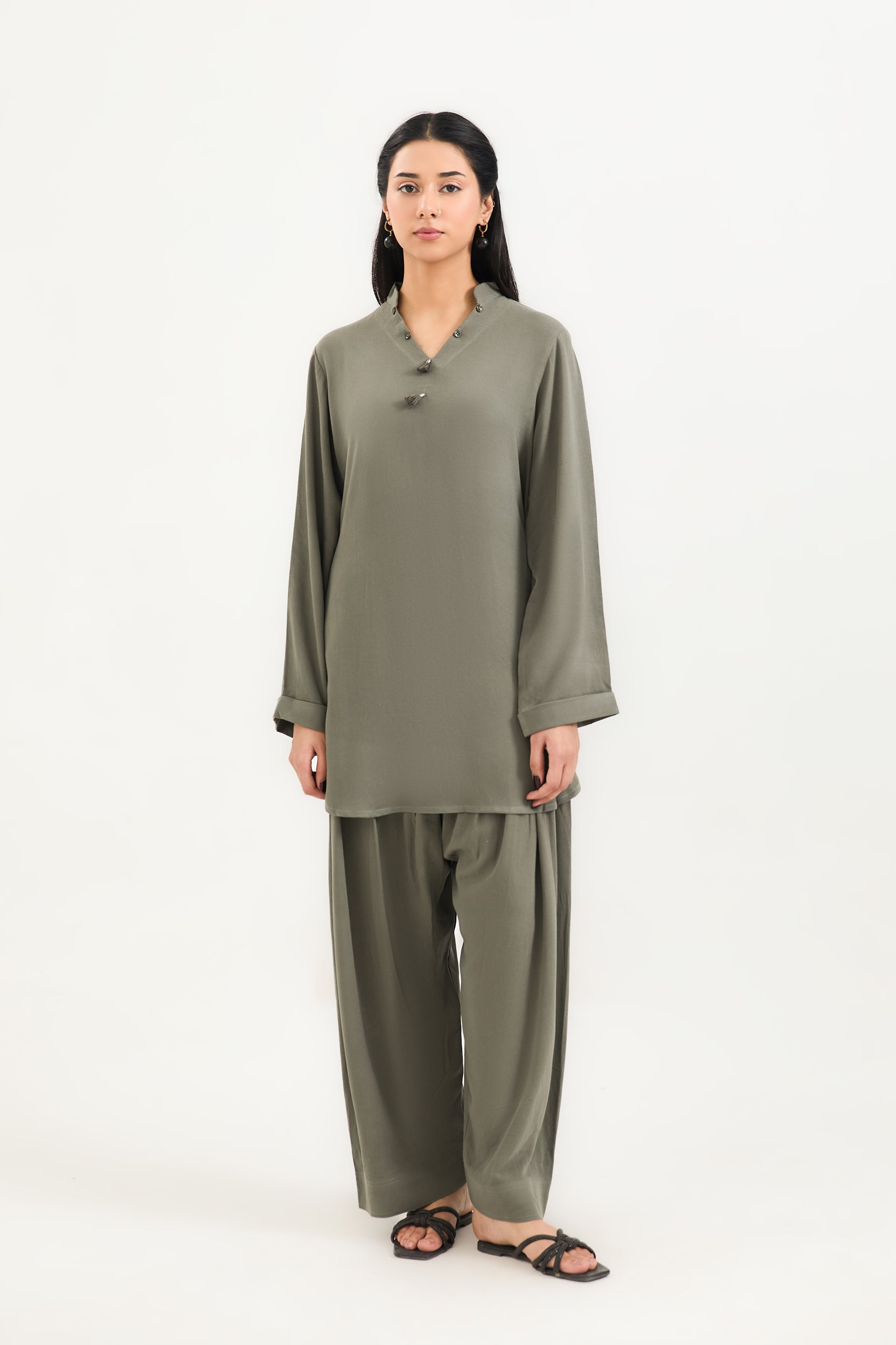 Silver-Leaf Main image