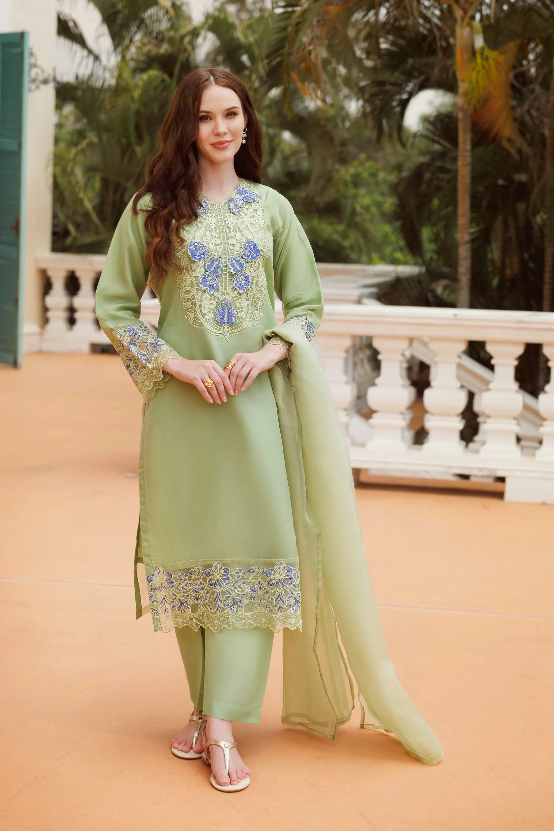 Minted Grace Main image